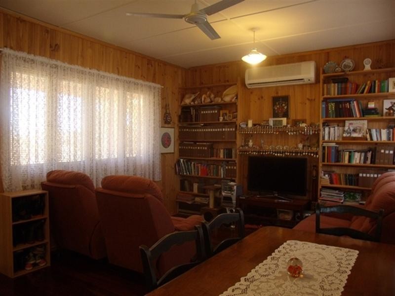 7 Morrell Court, Carnarvon WA 6701