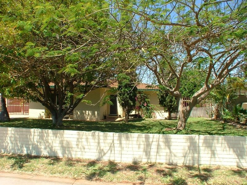 57 Cleaver Street, Carnarvon WA 6701