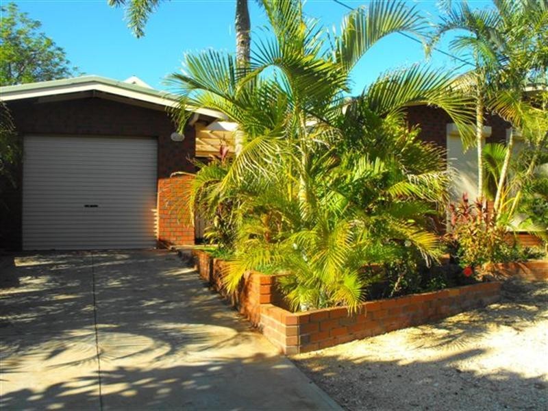 12 Butcher Street, Carnarvon WA 6701