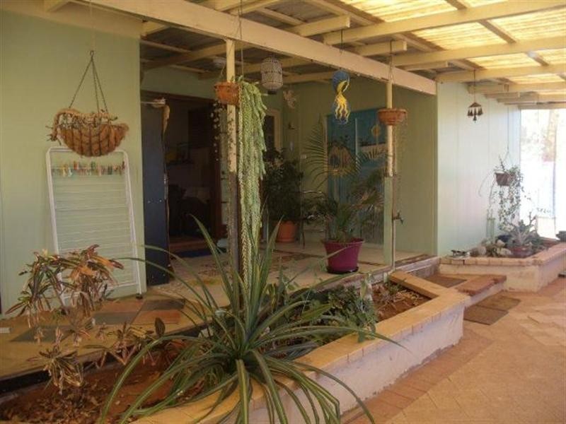 3 Fenner Street, Carnarvon WA 6701