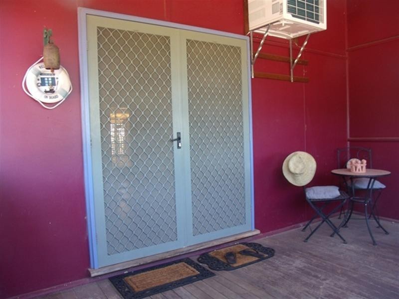 3 Fenner Street, Carnarvon WA 6701