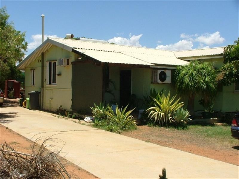85 Whitlock Street, Carnarvon WA 6701