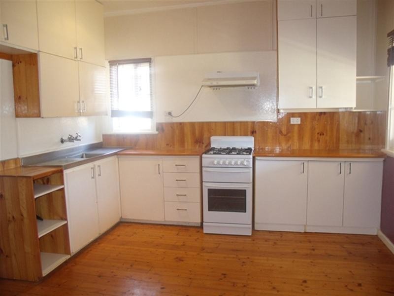 5 Carey Street, Carnarvon WA 6701