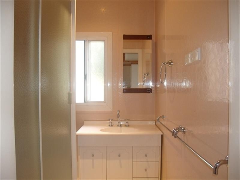 5 Carey Street, Carnarvon WA 6701