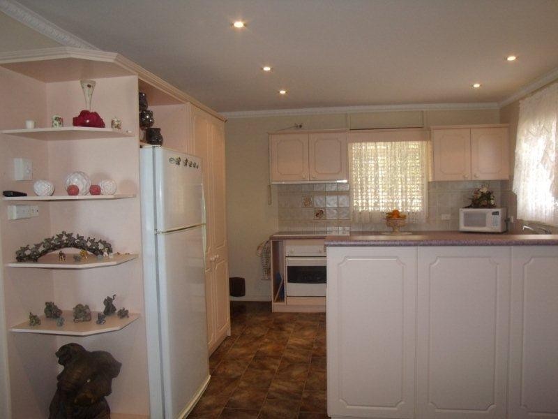 1 Craggs Court, Carnarvon WA 6701