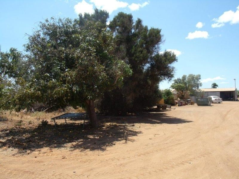 608 South River Road, Carnarvon WA 6701