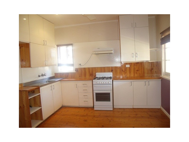 5 Carey Street, Carnarvon WA 6701