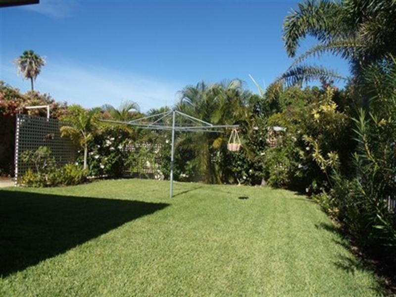 27 Richards Street, Carnarvon WA 6701