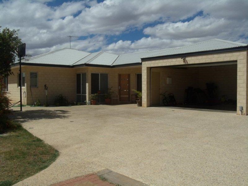 12 Mindirra Crescent, Carnarvon WA 6701