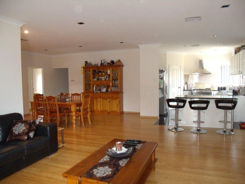 12 Mindirra Crescent, Carnarvon WA 6701