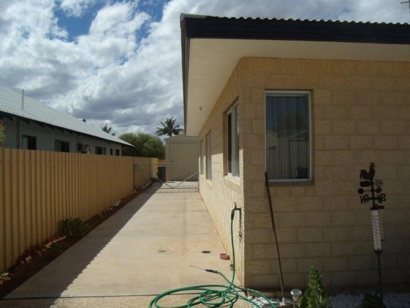 12 Mindirra Crescent, Carnarvon WA 6701