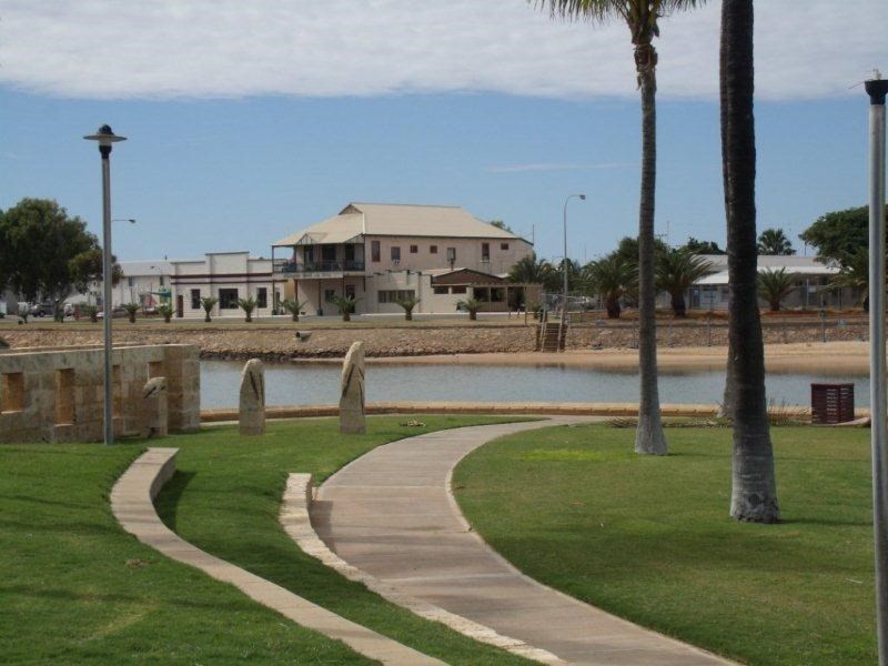 12 Mindirra Crescent, Carnarvon WA 6701