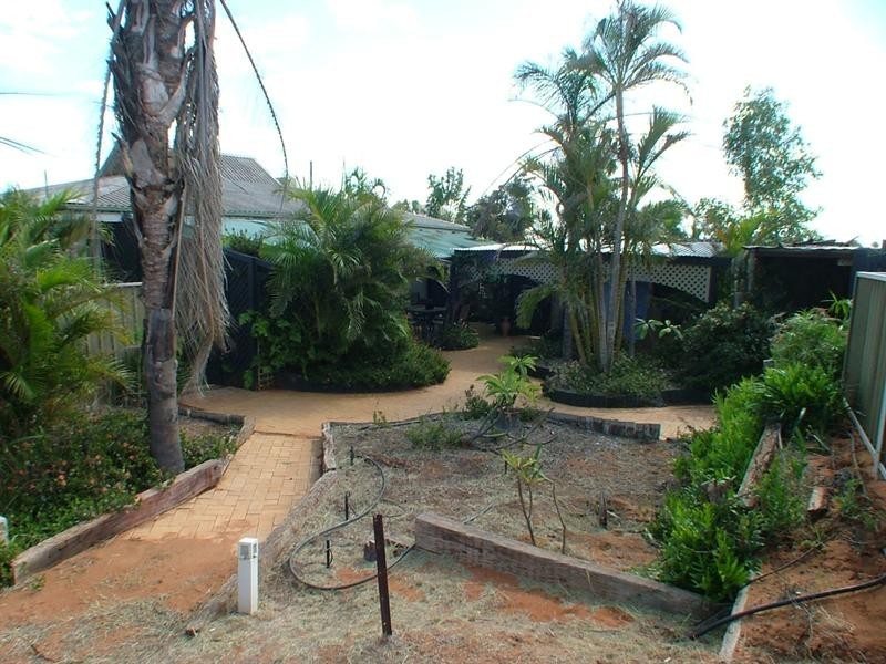 19 Craggs Court, Carnarvon WA 6701