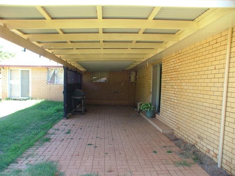 9 Smart Street, Carnarvon WA 6701