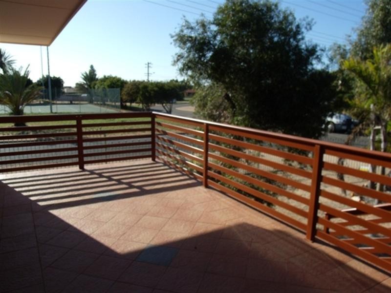 27 Butcher Street, Carnarvon WA 6701