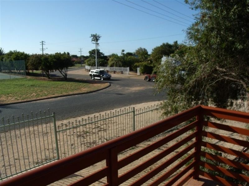 27 Butcher Street, Carnarvon WA 6701