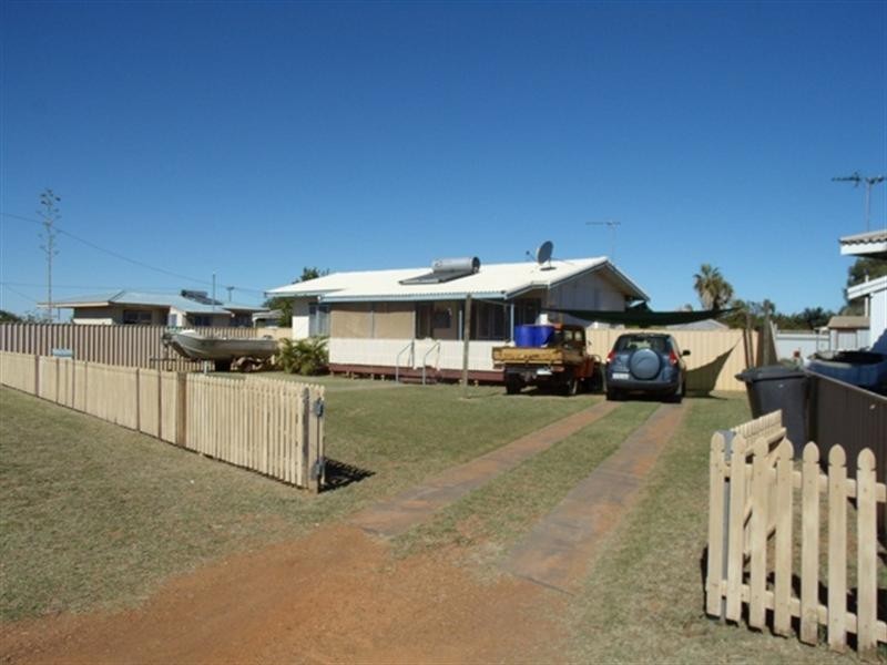 20 Killicoat Street, Carnarvon WA 6701