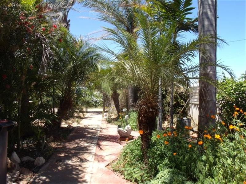 71 Whitlock Street, Carnarvon WA 6701