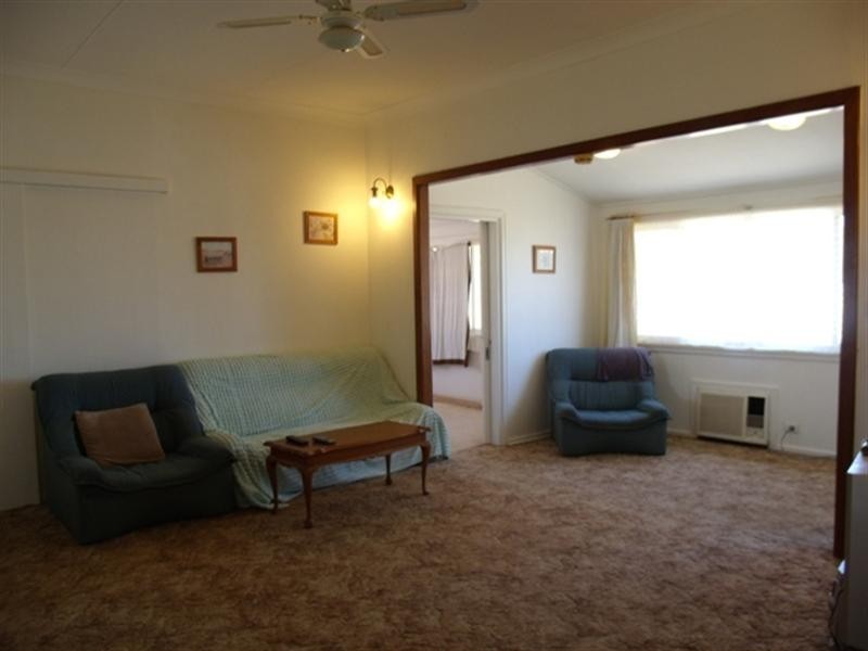 5 Crossland Street, Carnarvon WA 6701