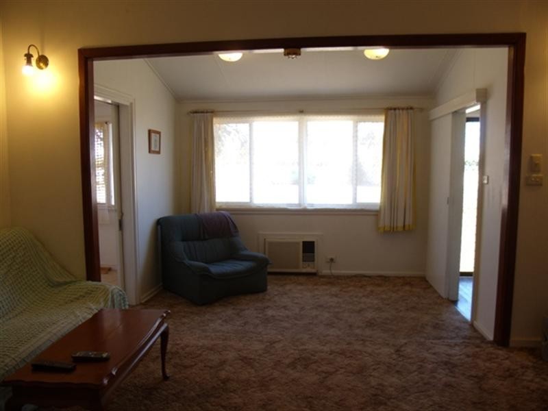 5 Crossland Street, Carnarvon WA 6701