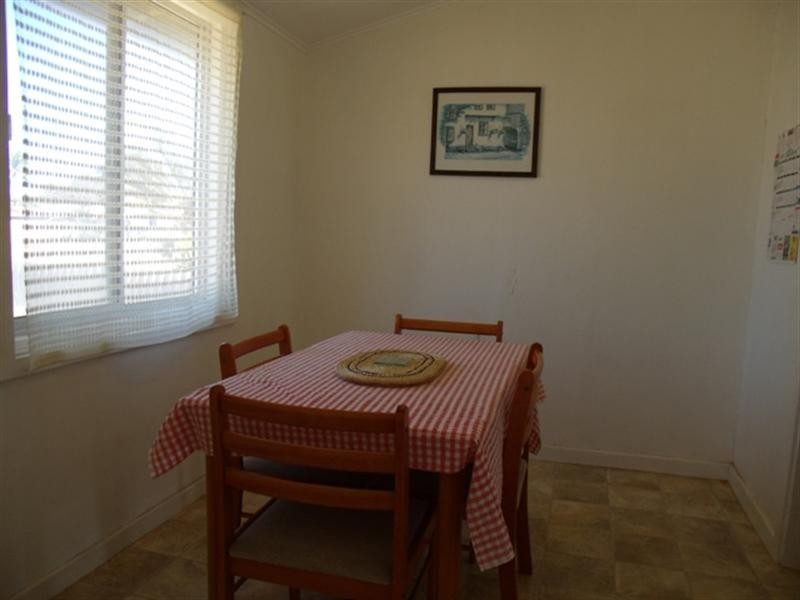 5 Crossland Street, Carnarvon WA 6701