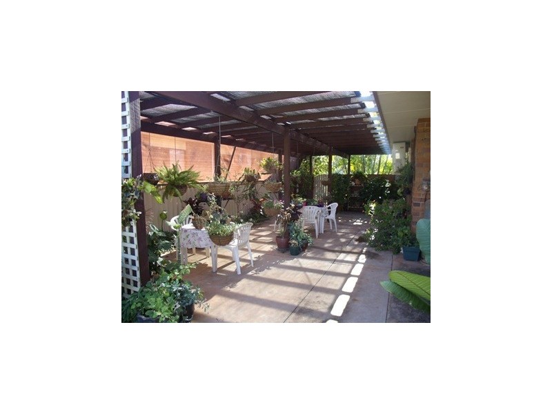 27 Richards Street, Carnarvon WA 6701