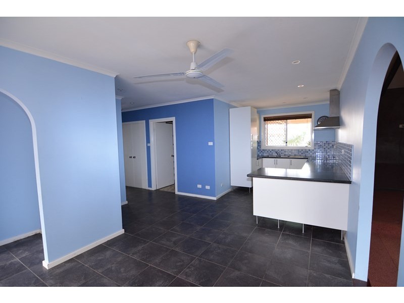 24 Castrini Crescent, Carnarvon WA 6701