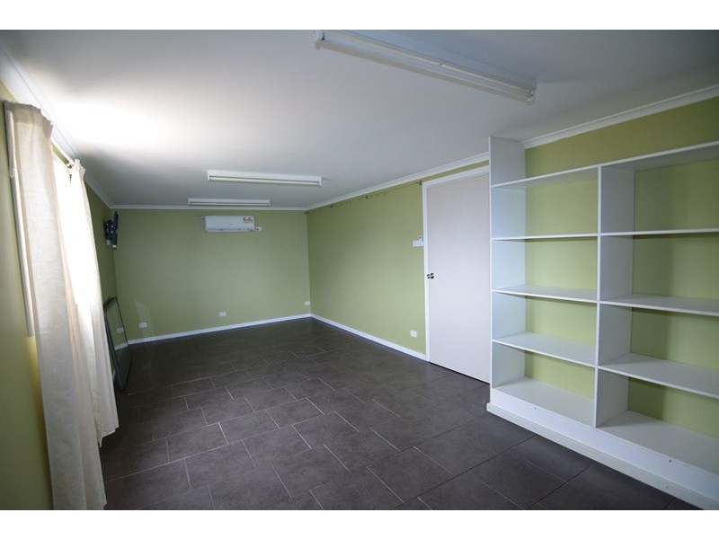 24 Castrini Crescent, Carnarvon WA 6701