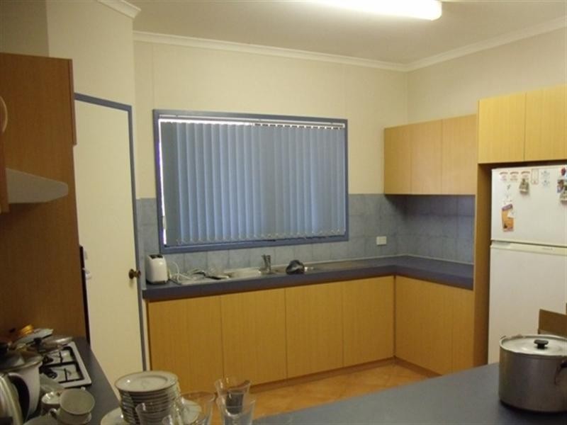 11 Finnerty Street, East Carnarvon WA 6701