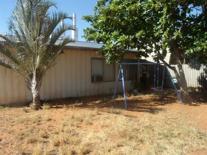325 Robinson Street, Carnarvon WA 6701