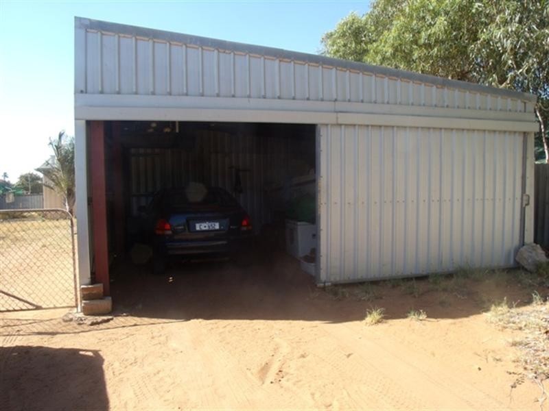 325 Robinson Street, Carnarvon WA 6701
