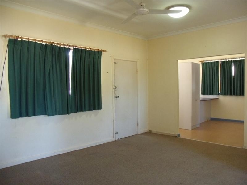 8 Ridley Place, Carnarvon WA 6701