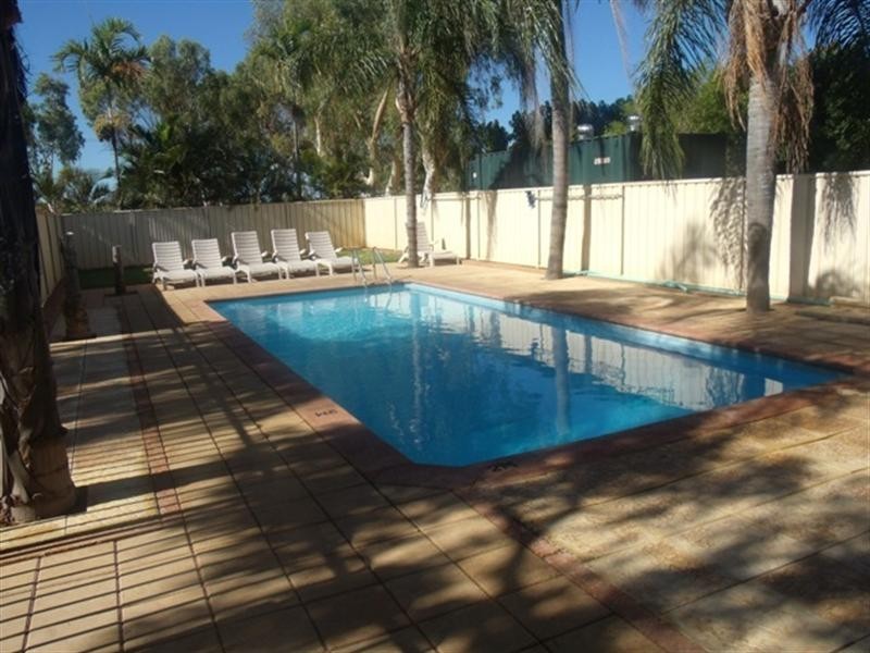 589 Robinson Street, Carnarvon WA 6701