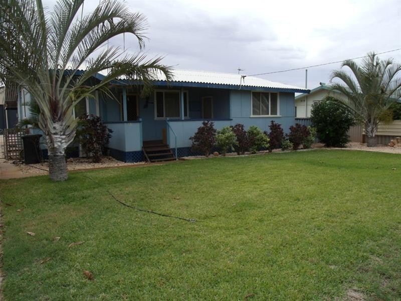 89 Whitlock Street, Carnarvon WA 6701