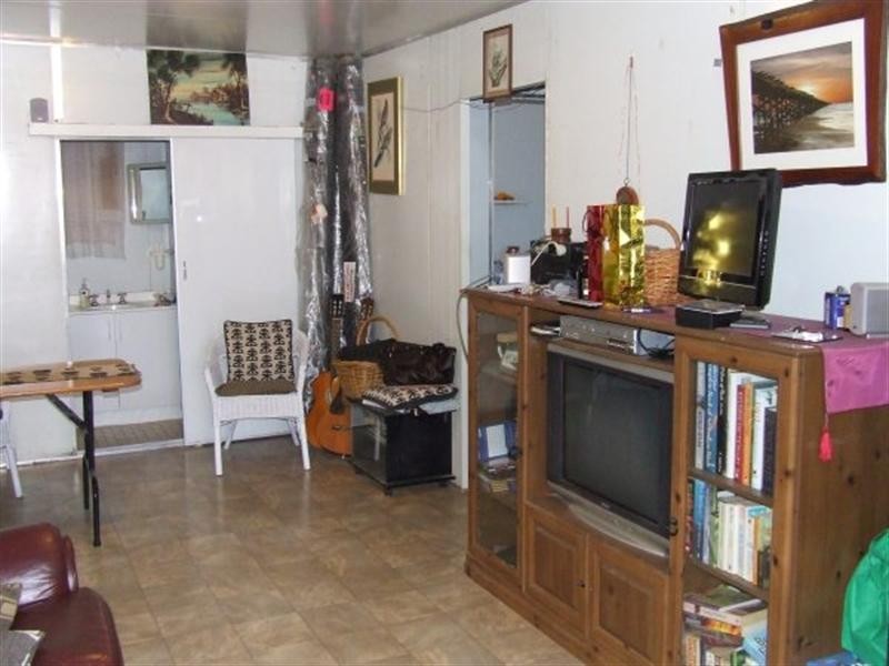 Bay 112 Plantation Caravan Park, Carnarvon WA 6701