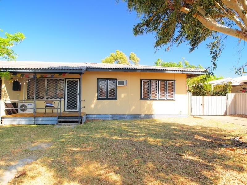 3B Illingworth Street, Carnarvon WA 6701