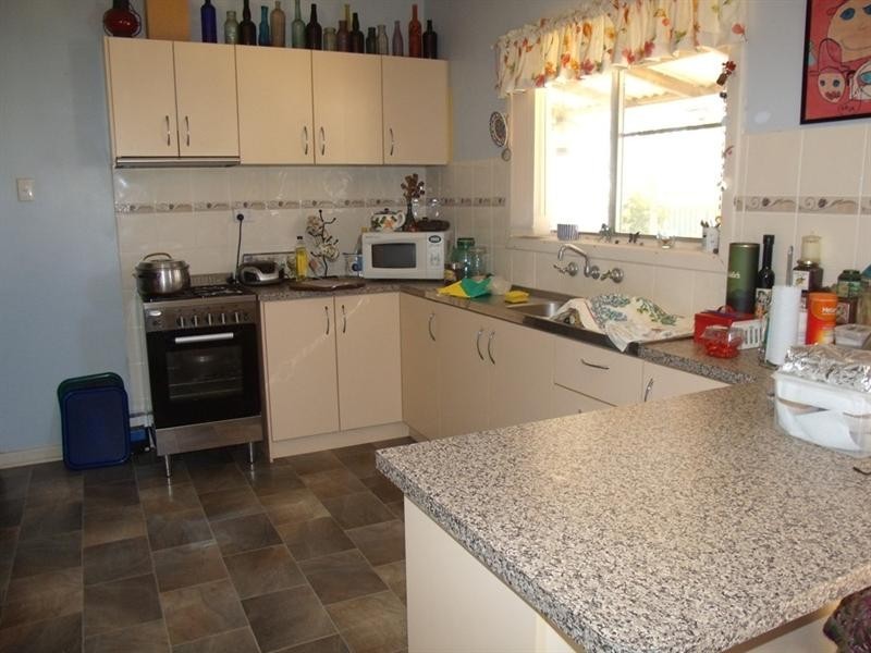 1 Smith Street, Carnarvon WA 6701