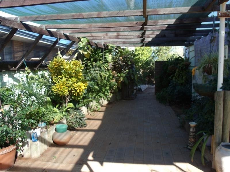 1 Smith Street, Carnarvon WA 6701