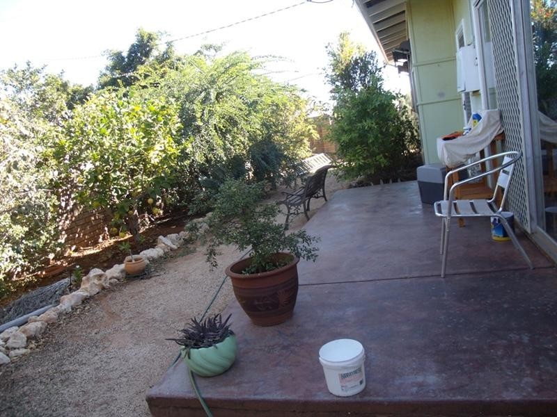 1 Smith Street, Carnarvon WA 6701