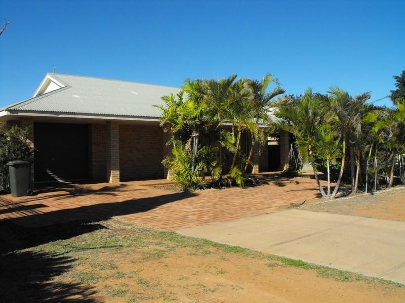 20 Foss Crescent, Carnarvon WA 6701