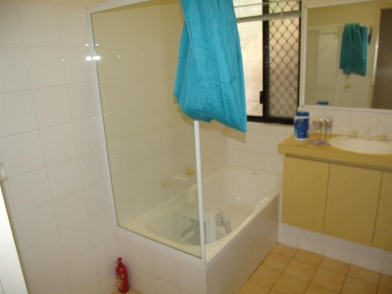 6 Mindirra Crescent, Carnarvon WA 6701