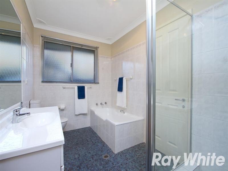 14 Daniel Avenue, Baulkham Hills NSW 2153