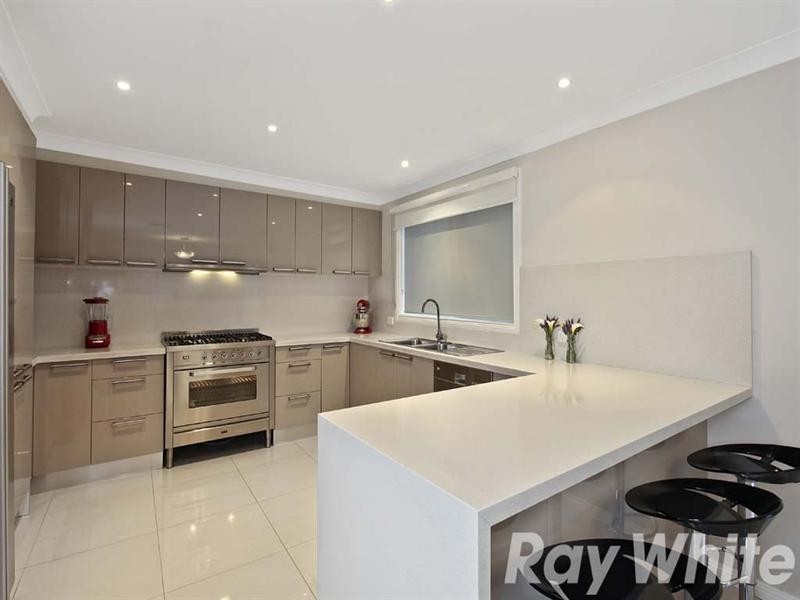 7 Wardington Rise, Bella Vista NSW 2153