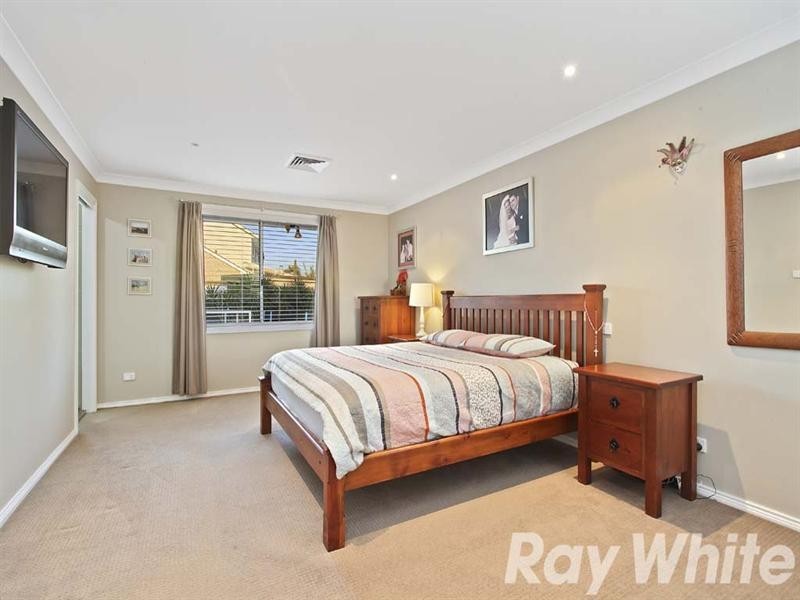 7 Wardington Rise, Bella Vista NSW 2153