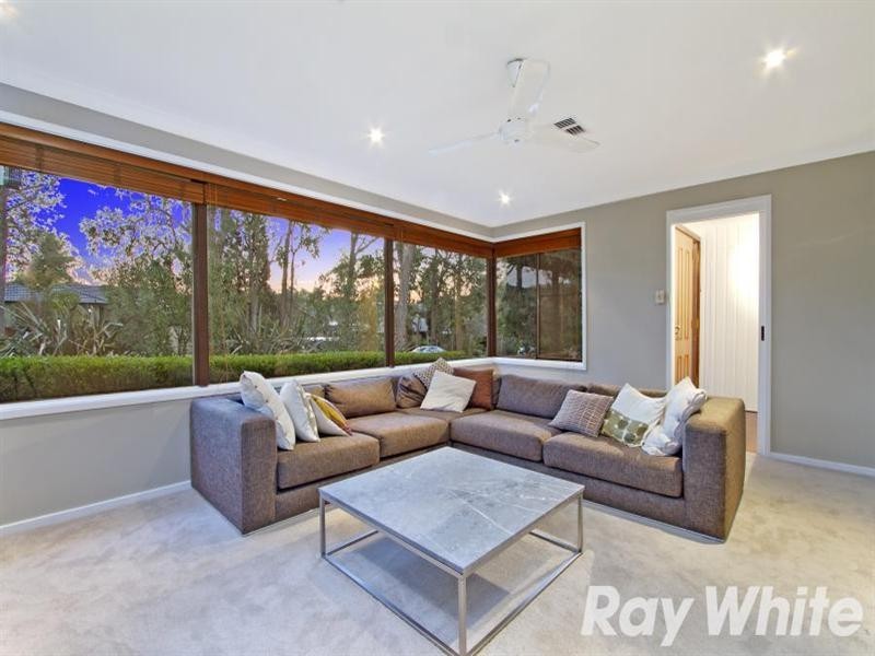 15 Wiseman Road, Castle Hill NSW 2154