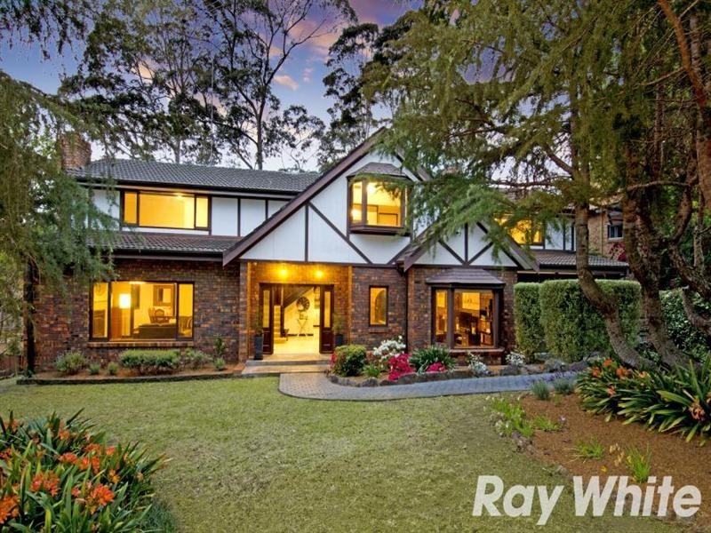 24 Winchcombe Place, Castle Hill NSW 2154
