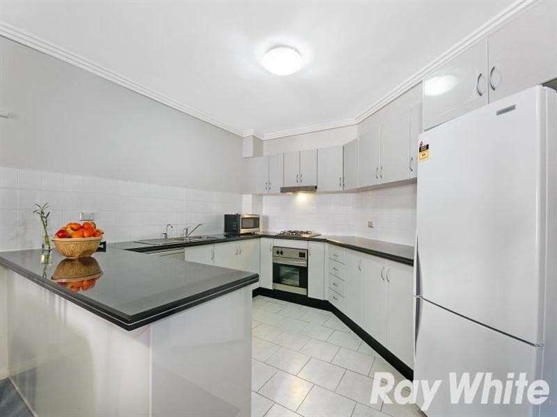 15/81-87 Cecil Avenue, Castle Hill NSW 2154