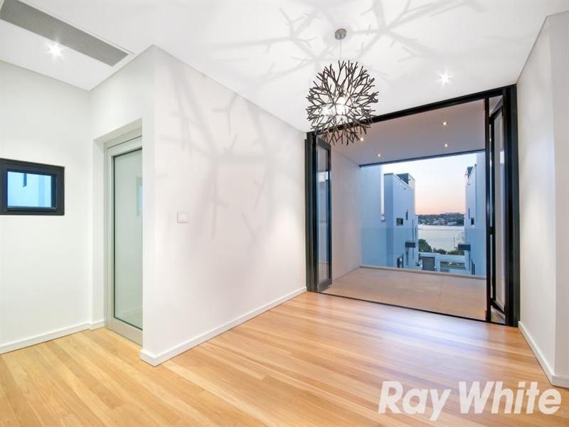 11/33-35 Battersea Road, Abbotsford NSW 2046