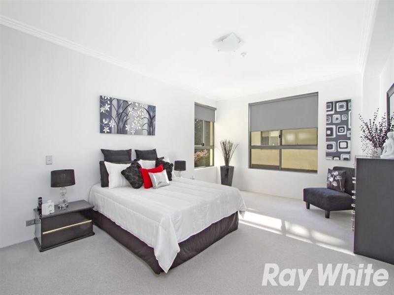 15/12-18 Sherwin Avenue, Castle Hill NSW 2154