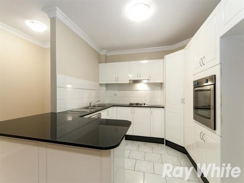 8/50 Cecil Avenue, Castle Hill NSW 2154